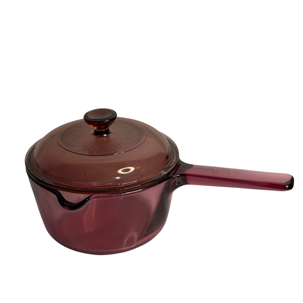 VTG Corning Ware Visions Saucepan Cranberry Purple Glass Ribbed Lid Spout Pot